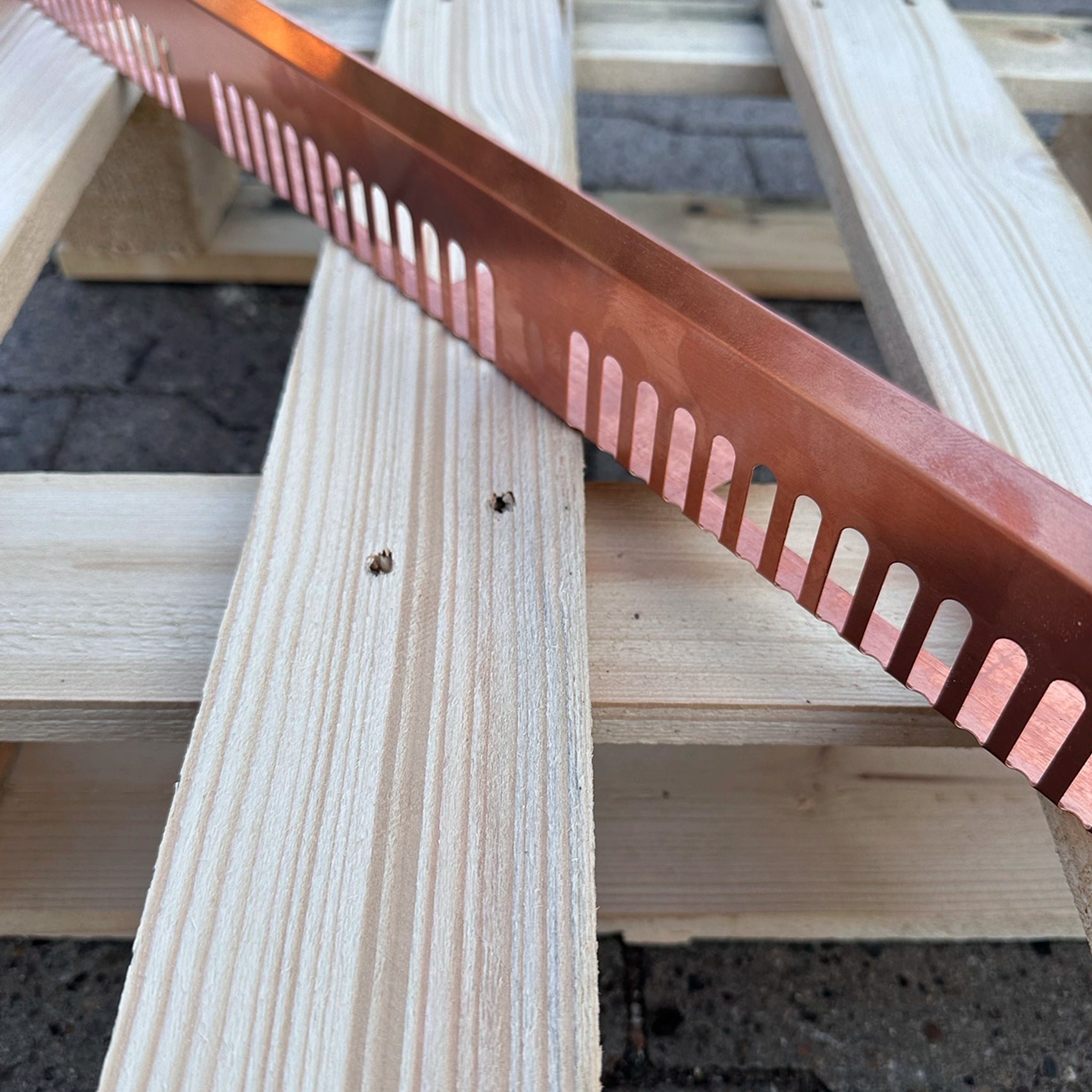 Kantskinner med drænhuller