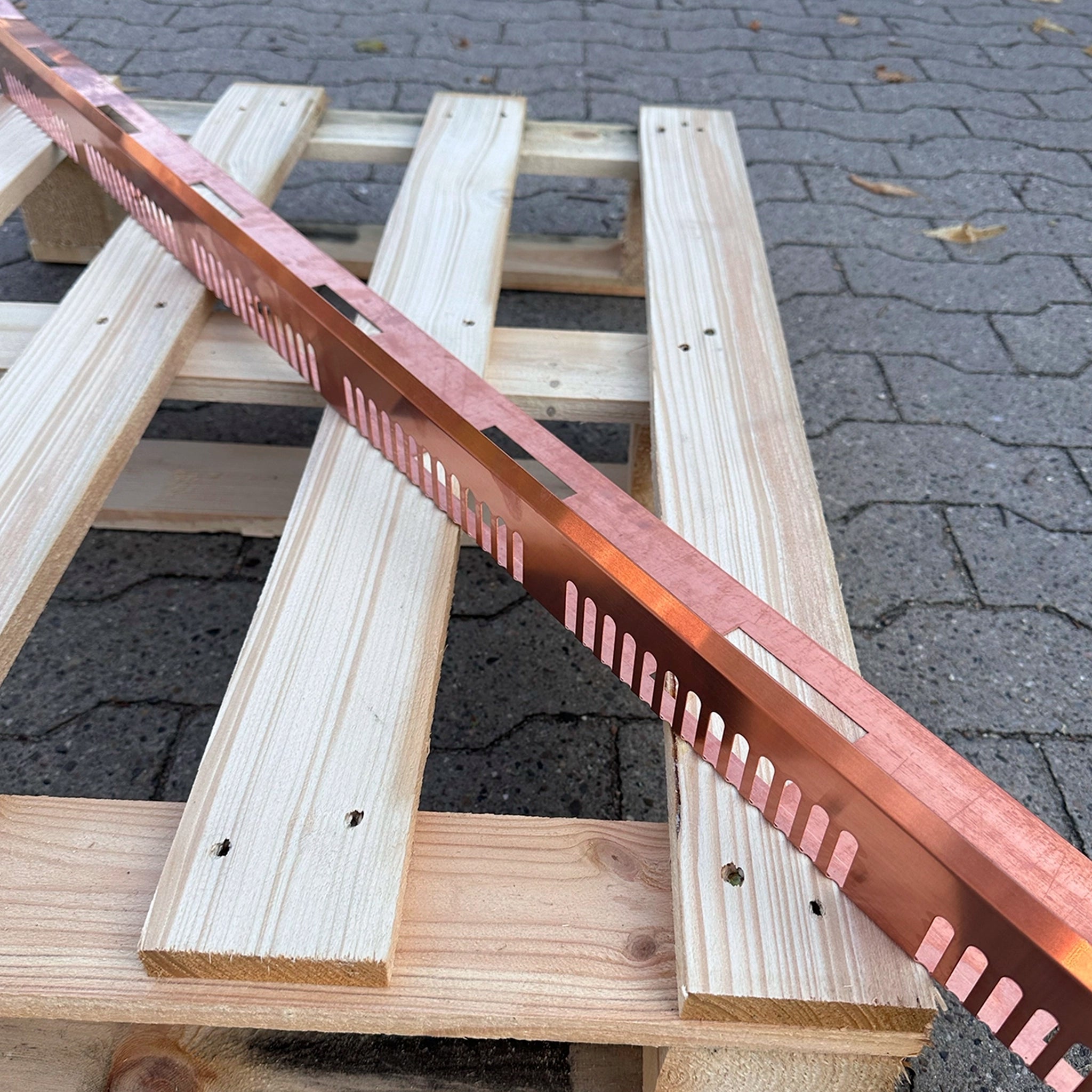 Kantskinner med drænhuller